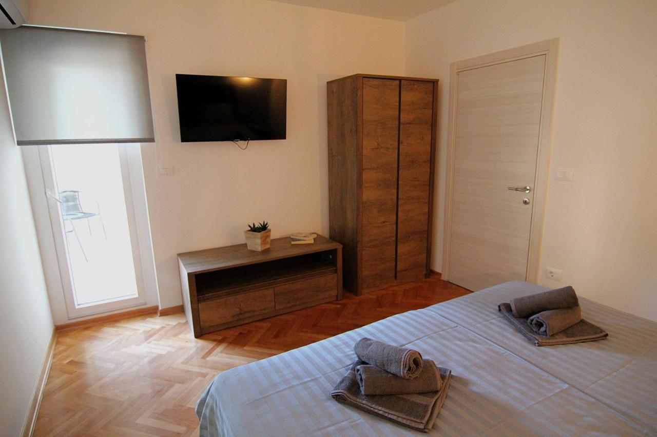Apartman Stella Veruda Apartment พูลา ภายนอก รูปภาพ
